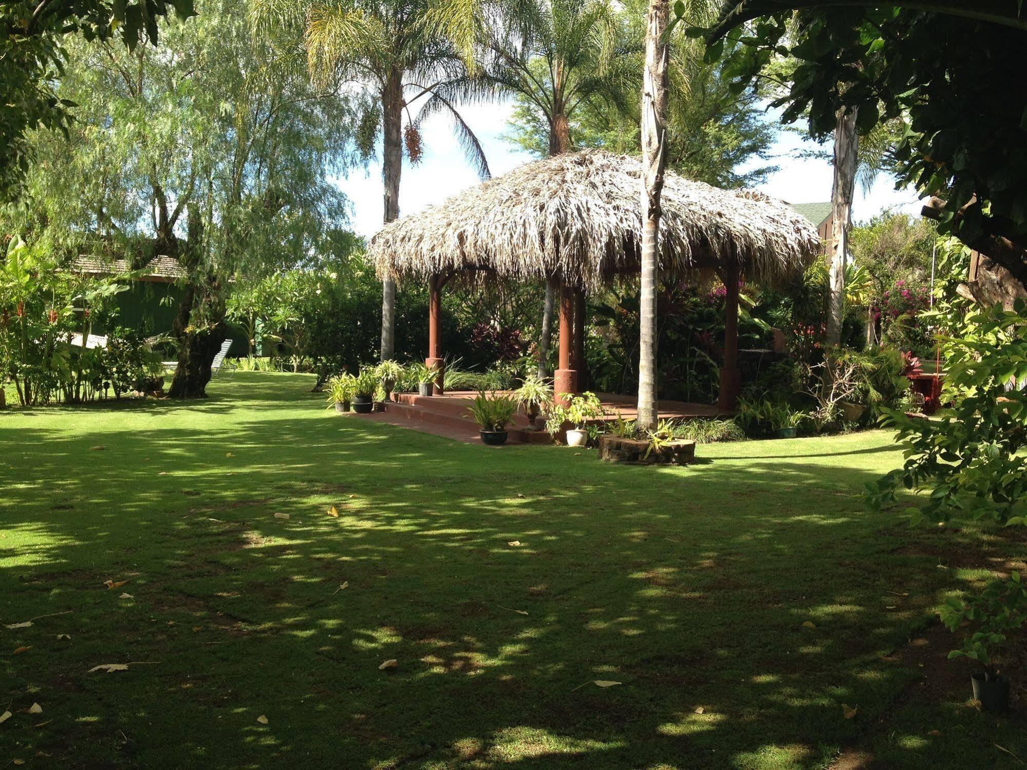 Nona Lani Cottages Kihei Exterior foto